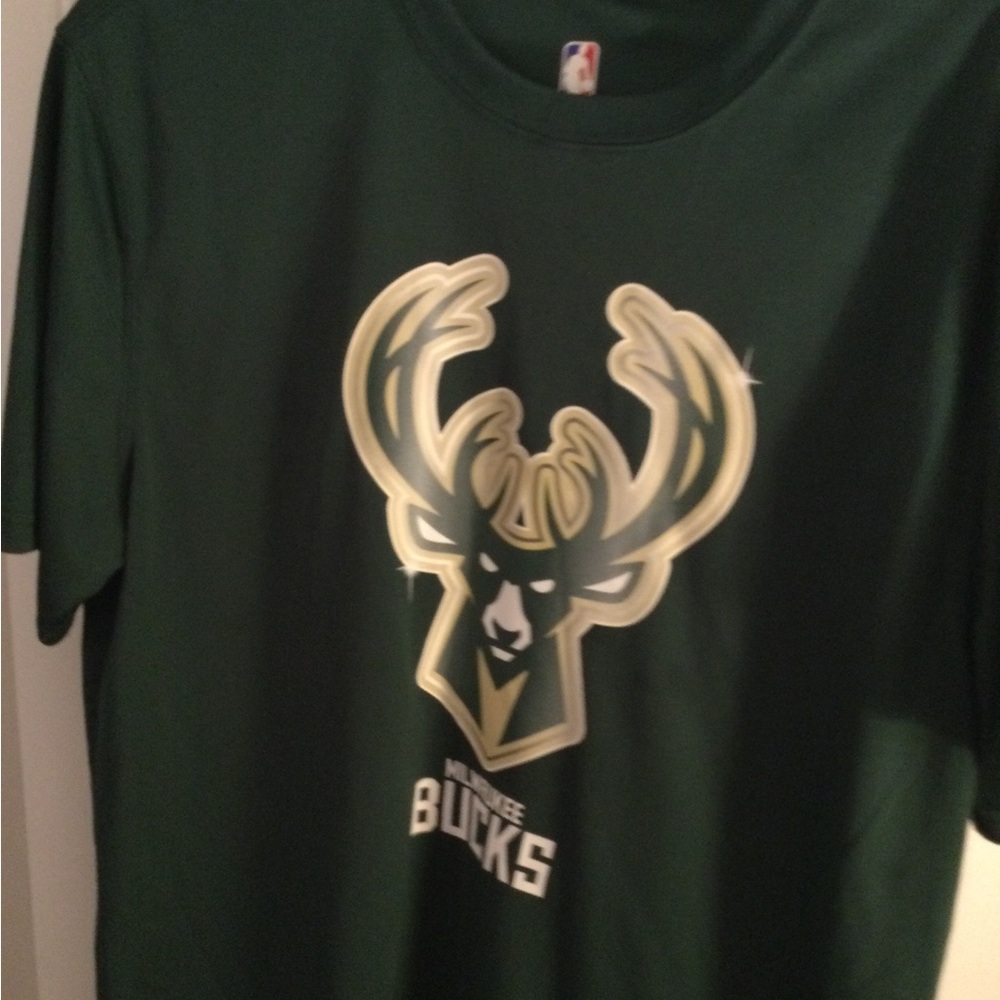 Bucks T-shirt